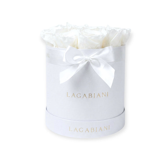Preserved rose round box side view – real flowers no maintenance | Lagabiani